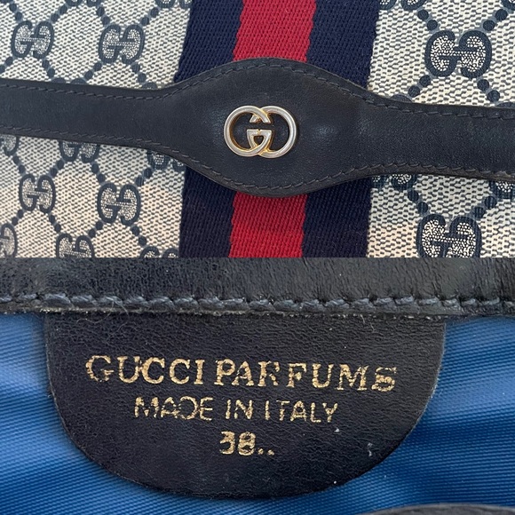 🔴SOLD🔴Gucci Clutch - Picture 6 of 16